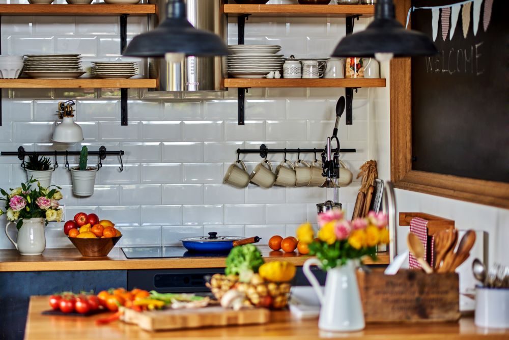 Decorating Ideas For Country Kitchen - Floating Shelves