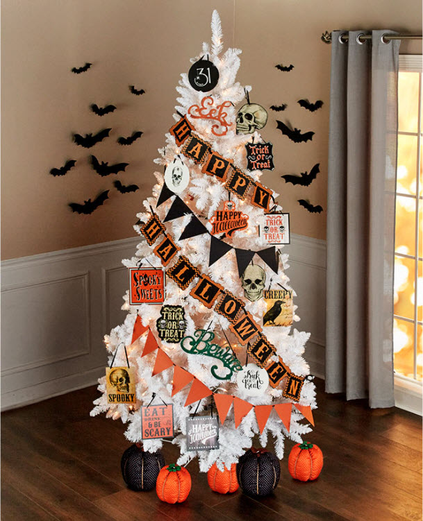 19-Pc. Halloween Tree Decorations
